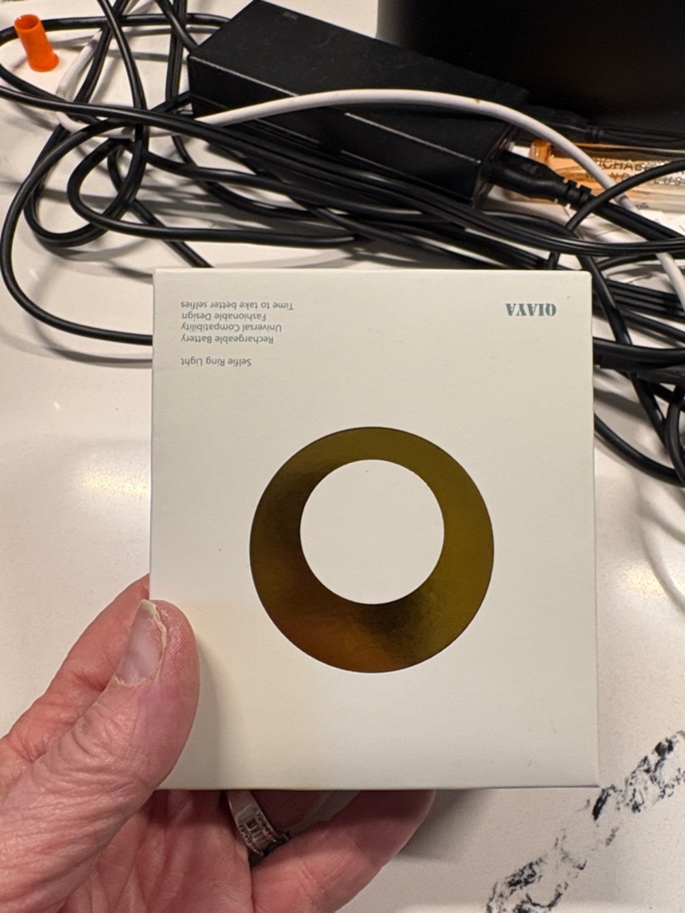 OXVA White Box with Metallic Gold Ring Light